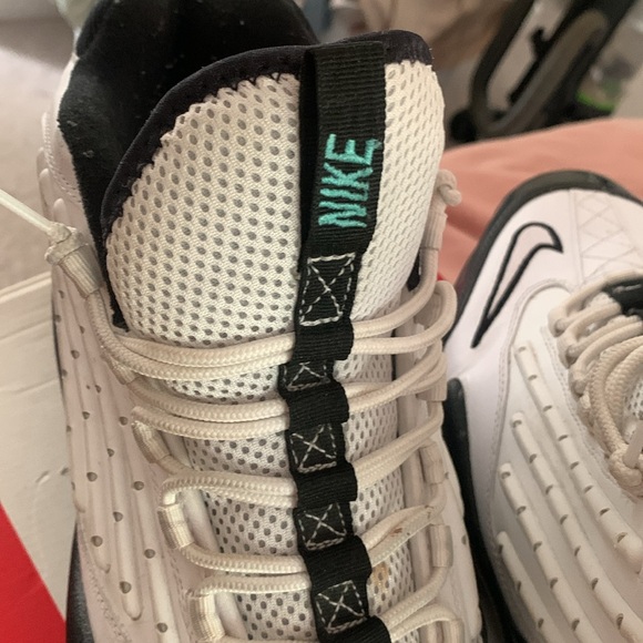 Nike Air Griffey Max 2 White Black Hyper Jade Men Size 14 442171-101 - Picture 2 of 6